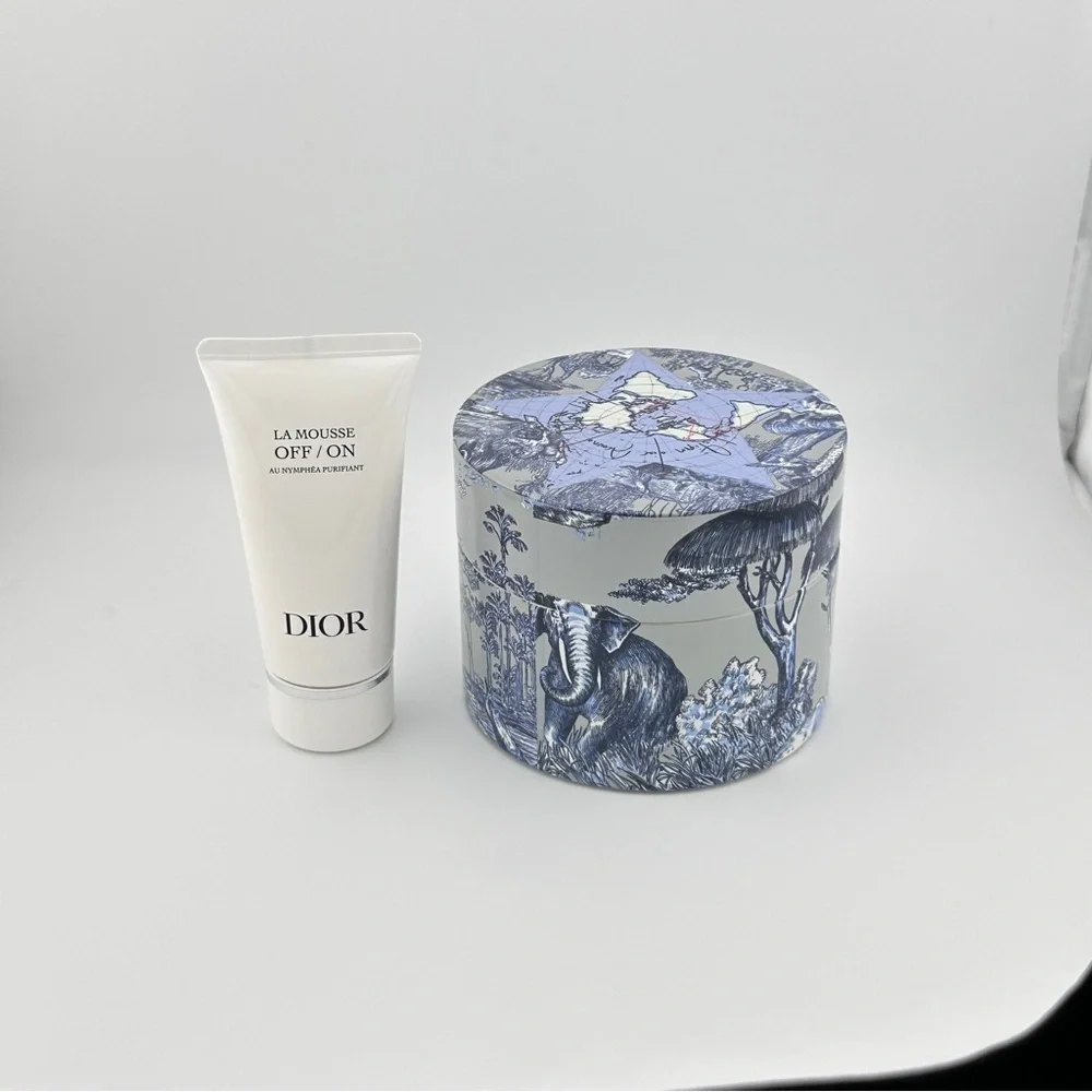 🆕 DIOR Skincare Set w/ Blue & White Vanity Jar, Reusable Toner Pads & Cleanser